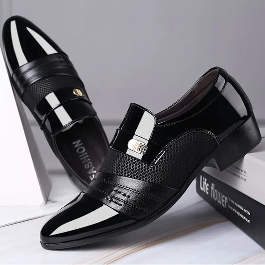 ⚫  Signature Black Shoes™ 🥾 | FLAT 45%🔥